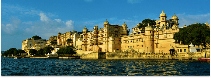 Udaipur, Rajathan - Best place to visit in April - Full Moon Holidays